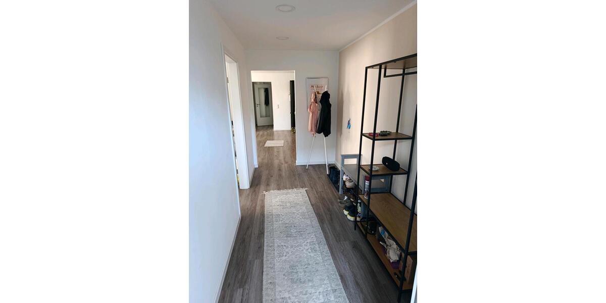 Erdgeschoßwohnung Kirchhain - 3 Zimmer, 80 m&sup2;, 945&euro; | Angebot:26286548