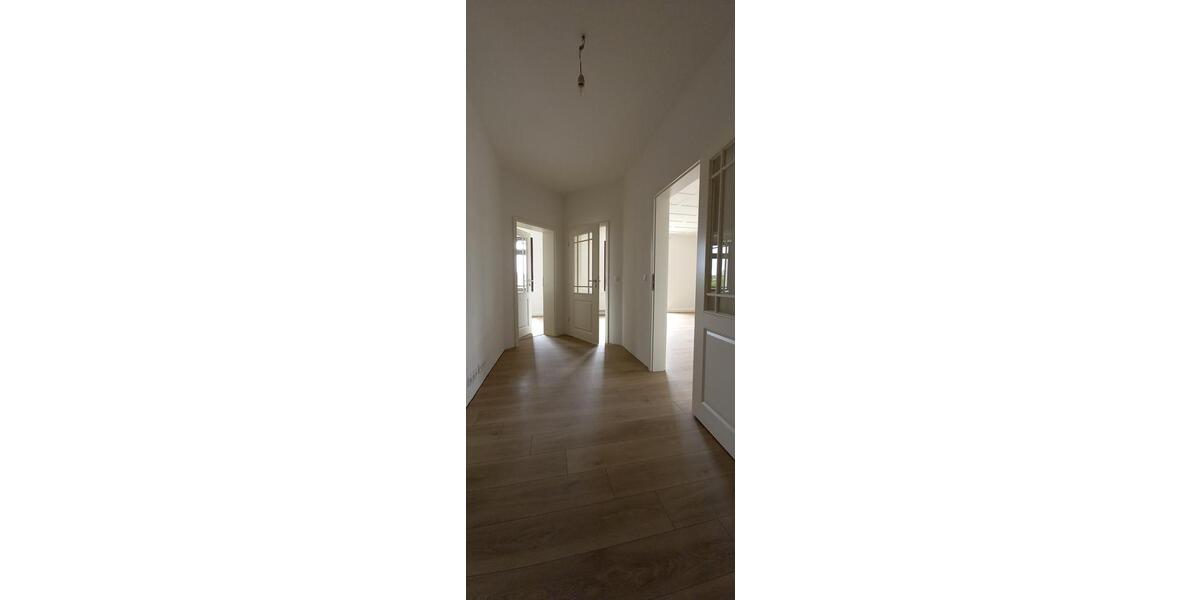 Etagenwohnung Heidenau - 3 Zimmer, 87 m&sup2;, 800&euro; | Angebot:26564181