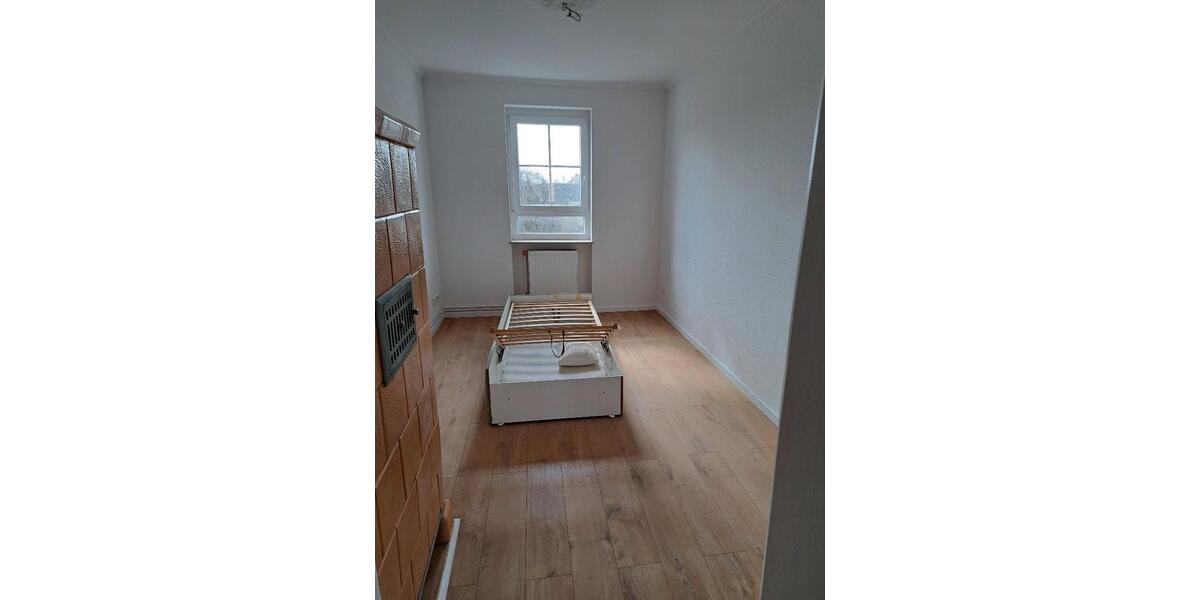 Etagenwohnung Wittenberg Lutherstadt - 4 Zimmer, 111 m&sup2;, 900&euro; | Angebot:26456071