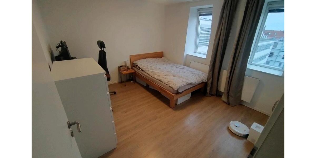 Dachgeschoßwohnung Hannover - 2 Zimmer, 71 m&sup2;, 1.200&euro; | Angebot:25256934