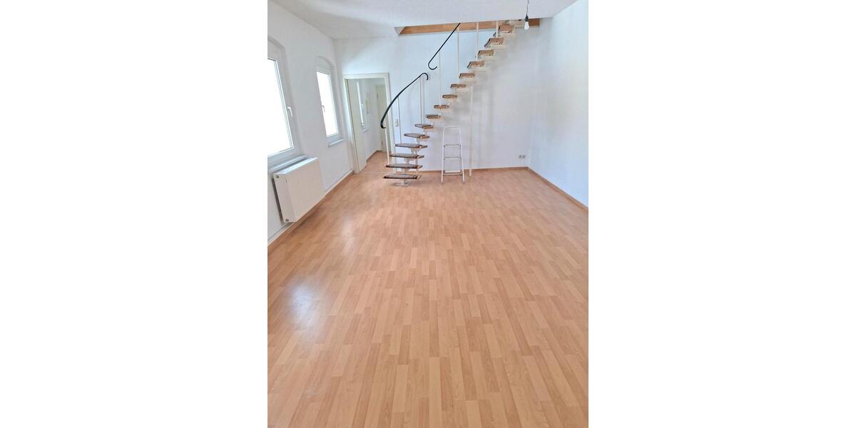 Maisonettenwohnung Döbeln - 2 Zimmer, 53 m&sup2;, 261&euro; | Angebot:26503110