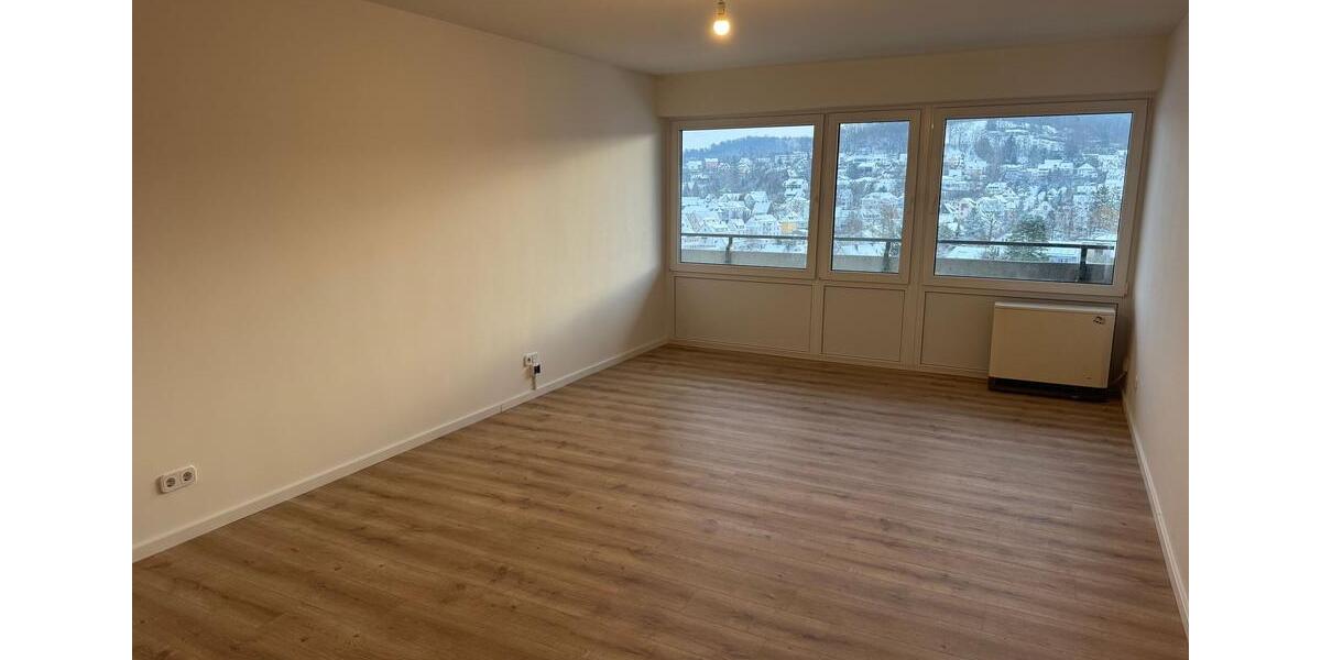 Kernsanierte Penthouse-Wohnung mit Panoramablick in Kulmbach zu vermieten 2 zimmer