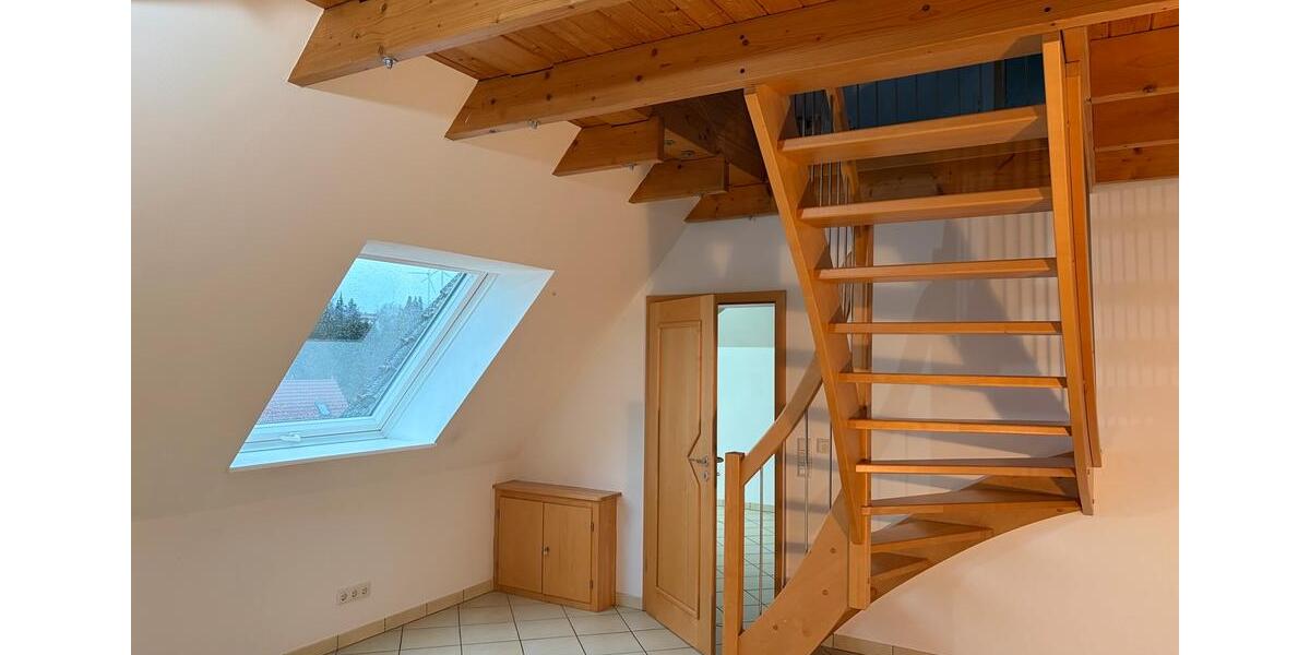 Dachgeschoßwohnung Lichtenau - 4 Zimmer, 86 m&sup2;, 730&euro; | Angebot:25302836