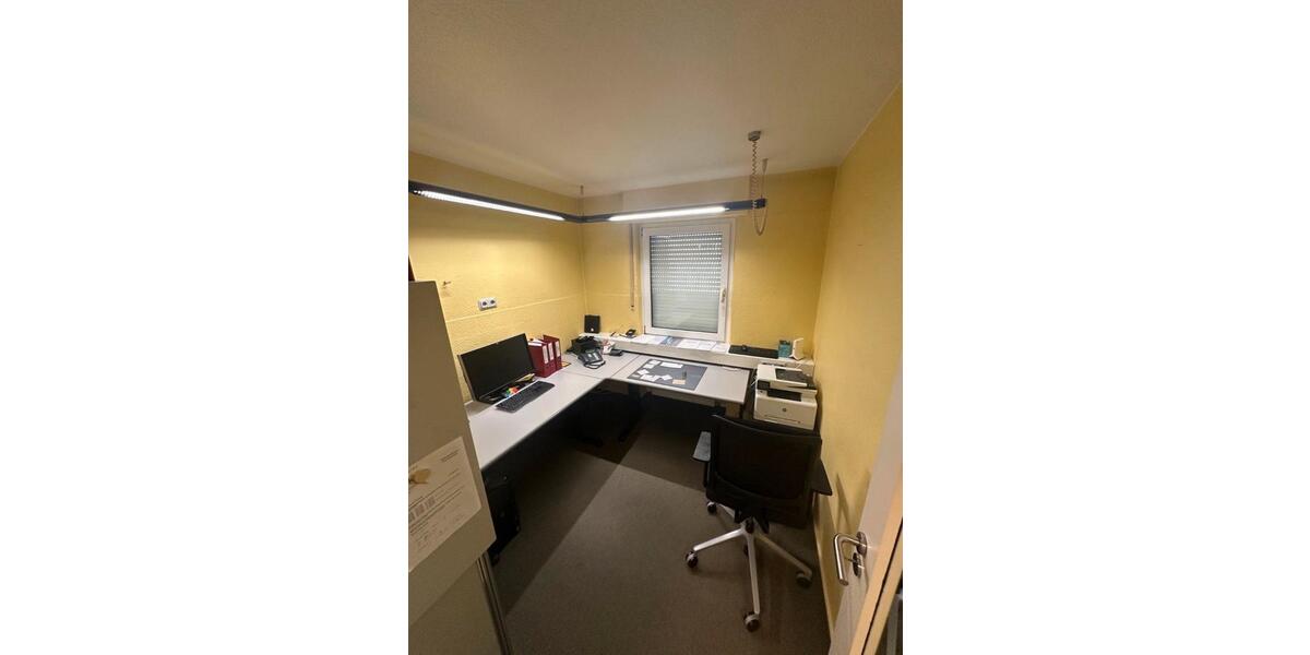 Zentrale 2 Zimmer Wohnung mit Stellplatz Ideal für max. 2 Persone 2 zimmer