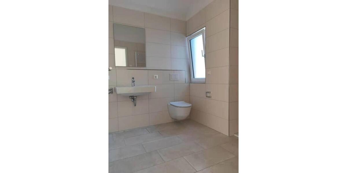 Dachgeschoßwohnung Stuttgart Birkach - 4 Zimmer, 71 m&sup2;, 1.450&euro; | Angebot:25112753