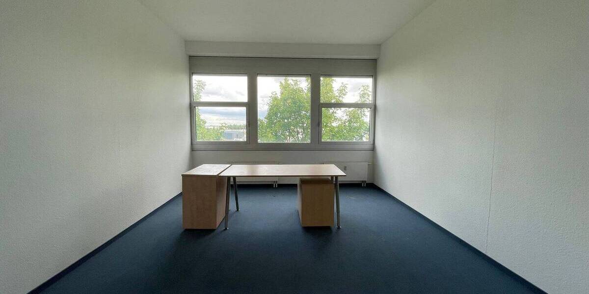 Gewerbeobjekt Schkeuditz Dölzig - 1 Zimmer, 432 m&sup2;, 3.024&euro; | Angebot:25999370