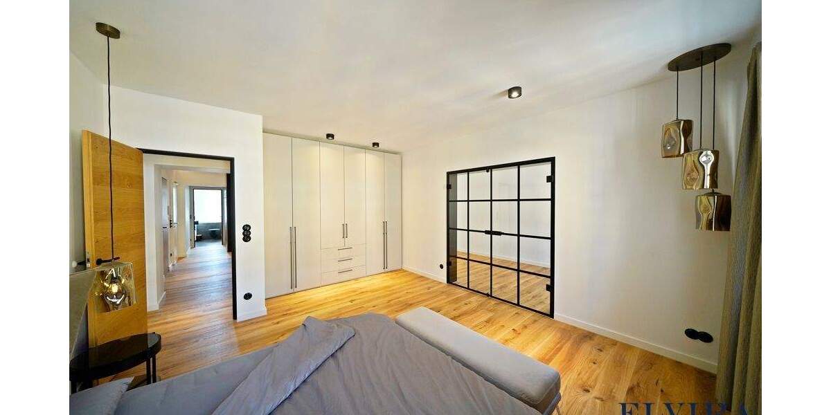 Etagenwohnung München Altstadt-Lehel - 4 Zimmer, 112 m&sup2;, 4.540&euro; | Angebot:25703614