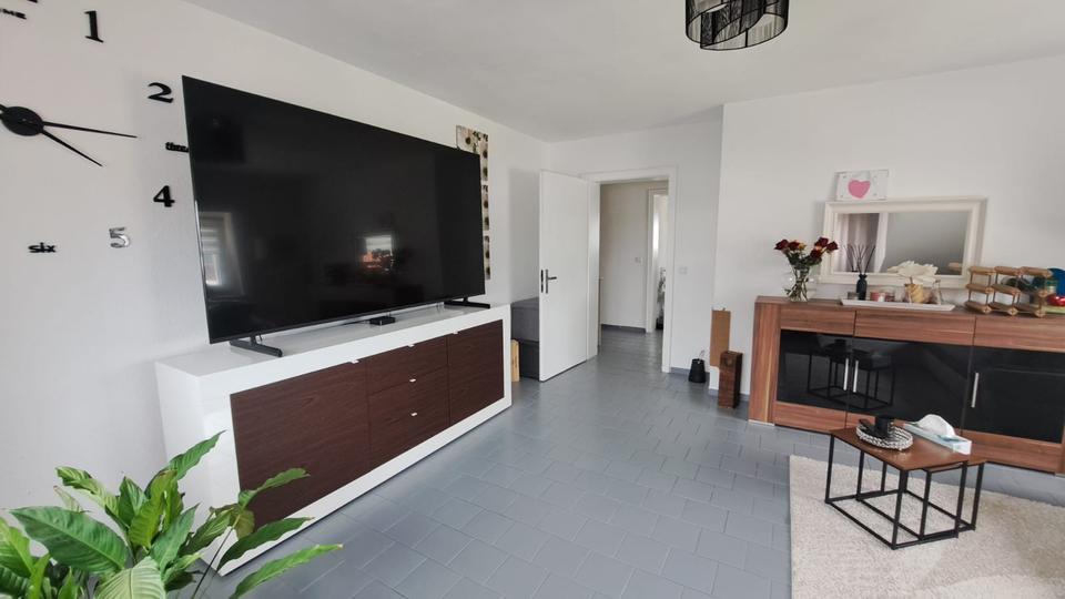 Etagenwohnung Losheim am See - 3 Zimmer, 75 m&sup2;, 700&euro; | Angebot:26549979