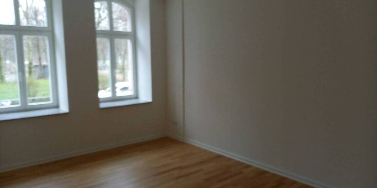 Etagenwohnung Chemnitz Schloßchemnitz - 2 Zimmer, 75 m&sup2;, 680&euro; | Angebot:26016489