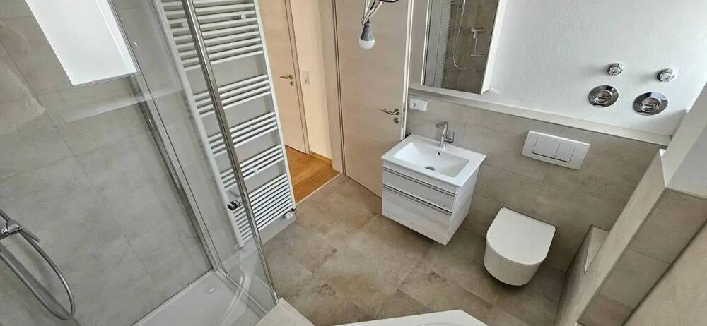 Neu renoviert - Attraktive 3-Zimmer-Wohnung in guter und ruhiger Wohnlage von Amberg