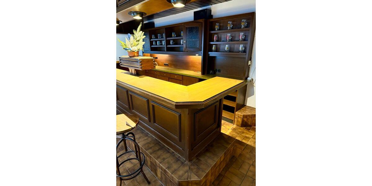 Erdgeschoßwohnung Schenefeld - 3 Zimmer, 180 m&sup2;, 900&euro; | Angebot:24781269