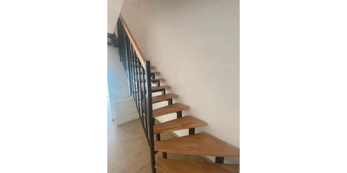 Reihenhaus Aurich Georgsfeld und Tannenhausen - 4.5 Zimmer, 135 m&sup2;, 1.590&euro; | Angebot:25379117