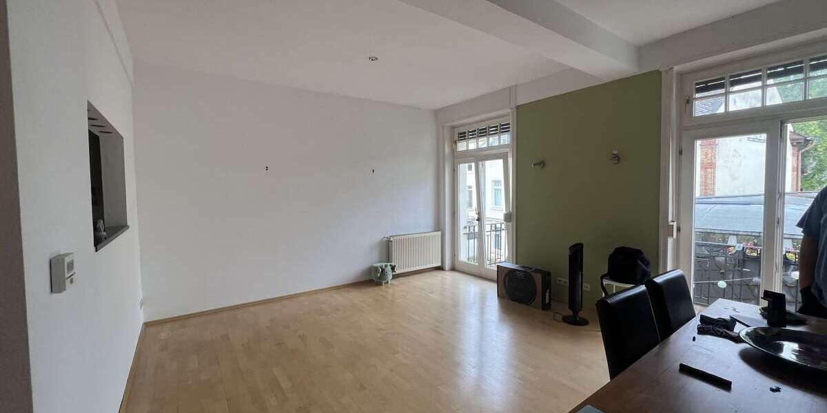 Etagenwohnung Wiesbaden - 2 Zimmer, 70 m&sup2;, 1.150&euro; | Angebot:27279494