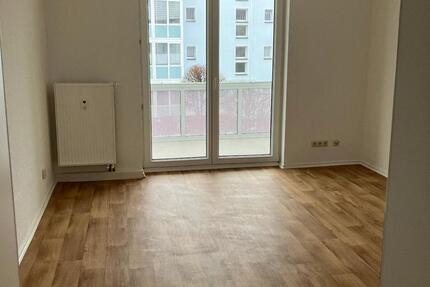 Wohnung Sonneberg - 3 Zimmer, 59 m&sup2;, 470&euro; | Angebot:25962601