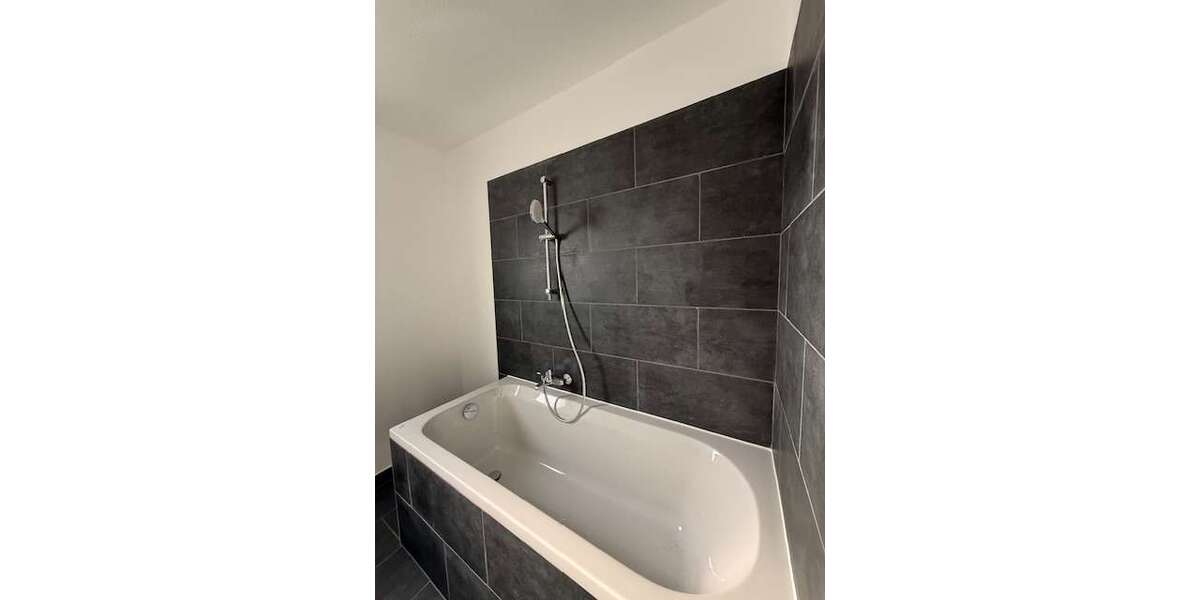 Einfamilienhaus Binsfeld - 4 Zimmer, 122 m&sup2;, 1.346&euro; | Angebot:26999197