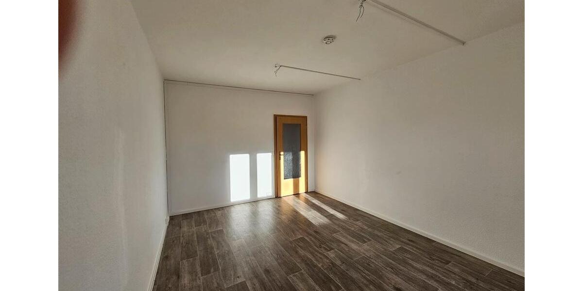 Etagenwohnung Lauchhammer - 3 Zimmer, 64 m&sup2;, 387&euro; | Angebot:19446274