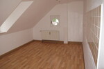 Drei-Zimmer-DachWohnung in ruhiger Lage mit guter Fernsicht