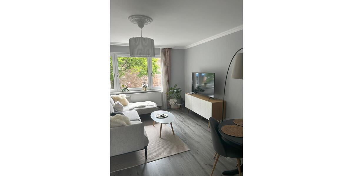 Etagenwohnung Kassel - 4 Zimmer, 105 m&sup2;, 1.200&euro; | Angebot:26623487