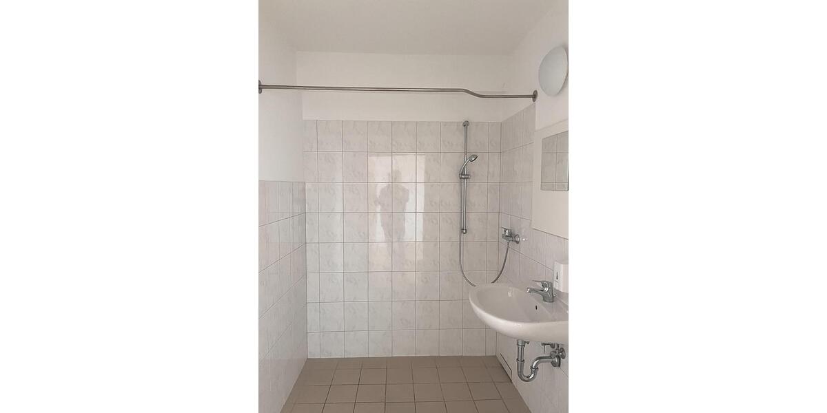 Das könnte der Schlüssel zum Glück sein!Kleines Apartment frei. 1 zimmer