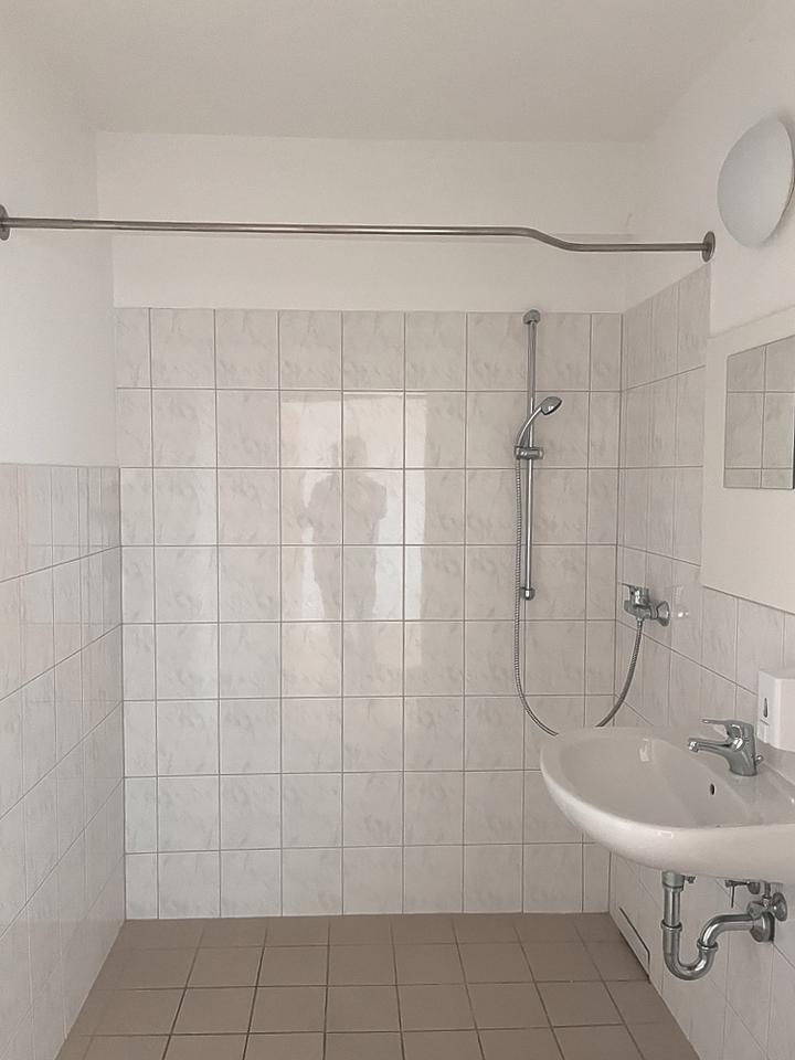 Das könnte der Schlüssel zum Glück sein!Kleines Apartment frei. zimmer