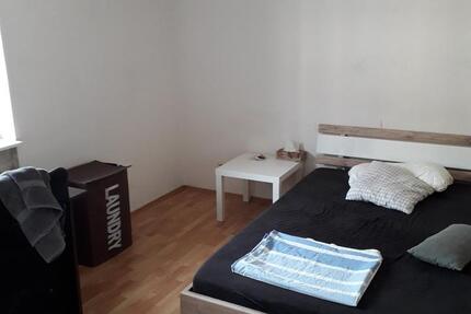 Zimmer in einer schönen 4er WG in Stuttgart-Ost zimmer