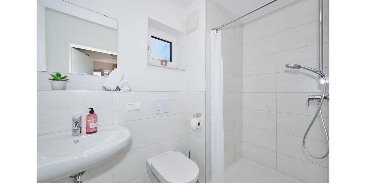 Etagenwohnung Regenstauf - 24 Zimmer, 14 m&sup2;, 750&euro; | Angebot:18905415