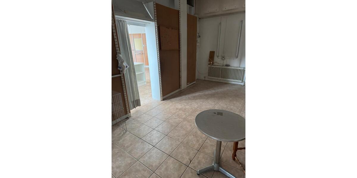 Gewerbeobjekt Nordenham - 700&euro; | Angebot:26092355