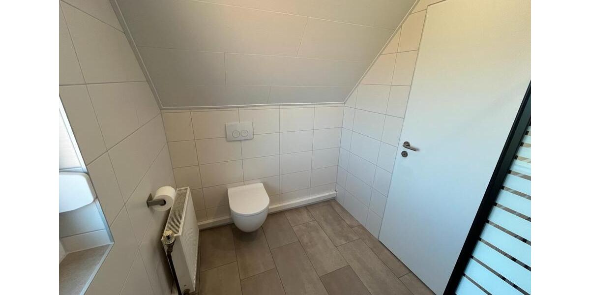 Einfamilienhaus Hesel - 4 Zimmer, 96 m&sup2;, 1.000&euro; | Angebot:26051503