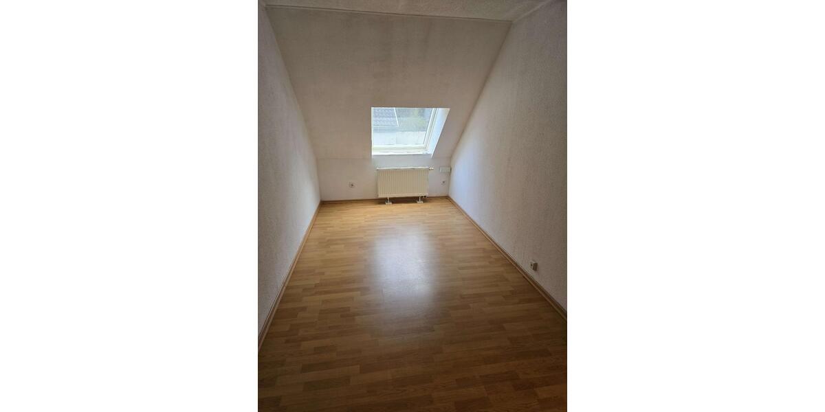 Etagenwohnung Sulzbach (Saar) - 3 Zimmer, 50 m&sup2;, 400&euro; | Angebot:26413180