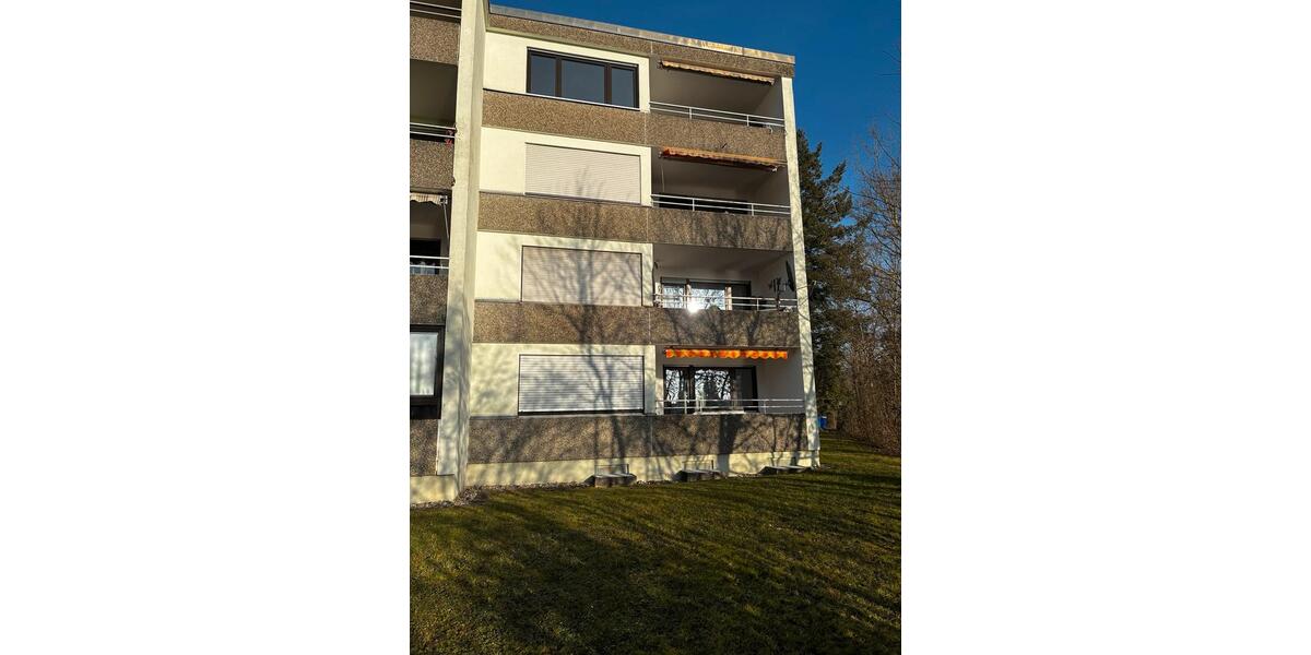 Etagenwohnung Lauchringen - 3 Zimmer, 80 m&sup2;, 1.200&euro; | Angebot:25893571