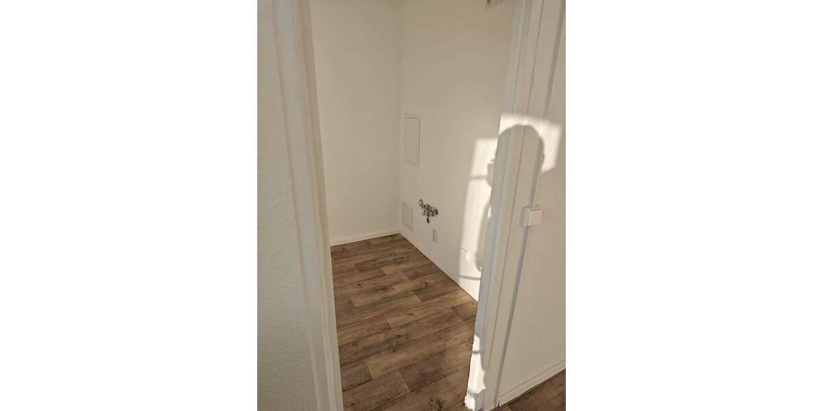 Etagenwohnung Ebersbach-Neugersdorf Ebersbach - 3 Zimmer, 70 m&sup2;, 380&euro; | Angebot:25689488