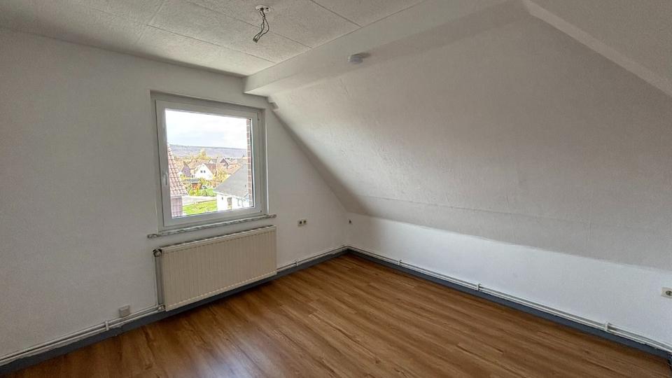 Dachgeschoßwohnung Holzminden - 4 Zimmer, 60 m&sup2;, 470&euro; | Angebot:26094472