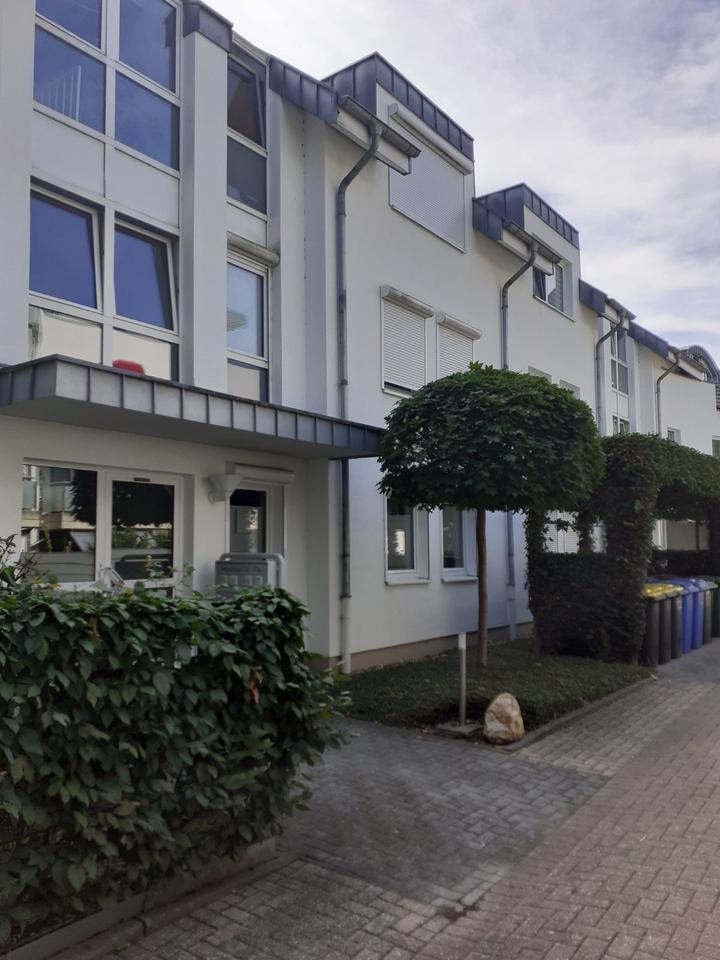 3 Zimmer Wohnung zu vermieten mit Tiefgarage (1240€ WM)