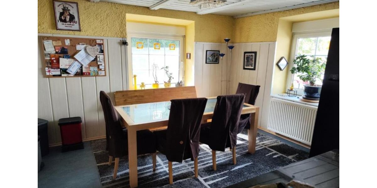 Einfamilienhaus zu Vermieten 4 zimmer