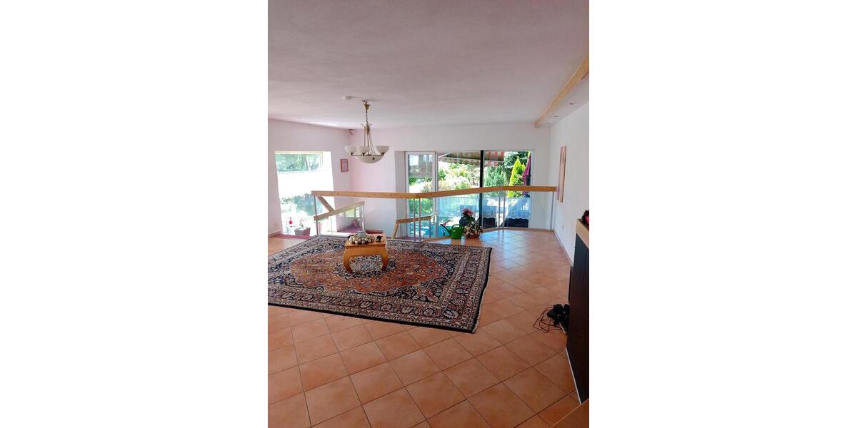 Erdgeschoßwohnung Kaufbeuren - 5 Zimmer, 180 m&sup2;, 1.690&euro; | Angebot:26678784