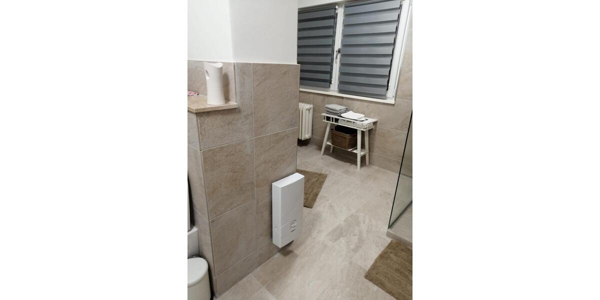 Erdgeschoßwohnung Troisdorf - 3 Zimmer, 111 m&sup2;, 1.900&euro; | Angebot:26429941