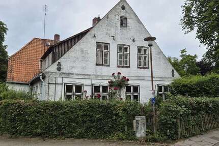 Wohnung Itzehoe - 4 Zimmer, 131 m&sup2;, 1.000&euro; | Angebot:26993683