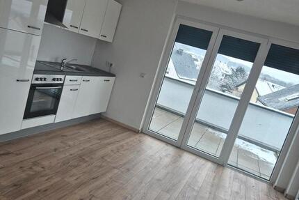 Haus Salmtal - 4 Zimmer, 85 m&sup2;, 1.100&euro; | Angebot:24860254