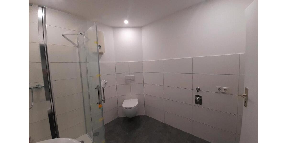 Dachgeschoßwohnung Waldbröl - 2 Zimmer, 85 m&sup2;, 980&euro; | Angebot:25274256