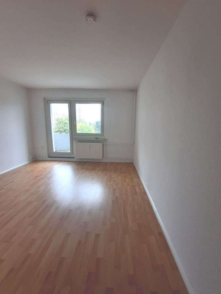 Wohnung zum Mieten in Plauen 256,80 € 56 m²