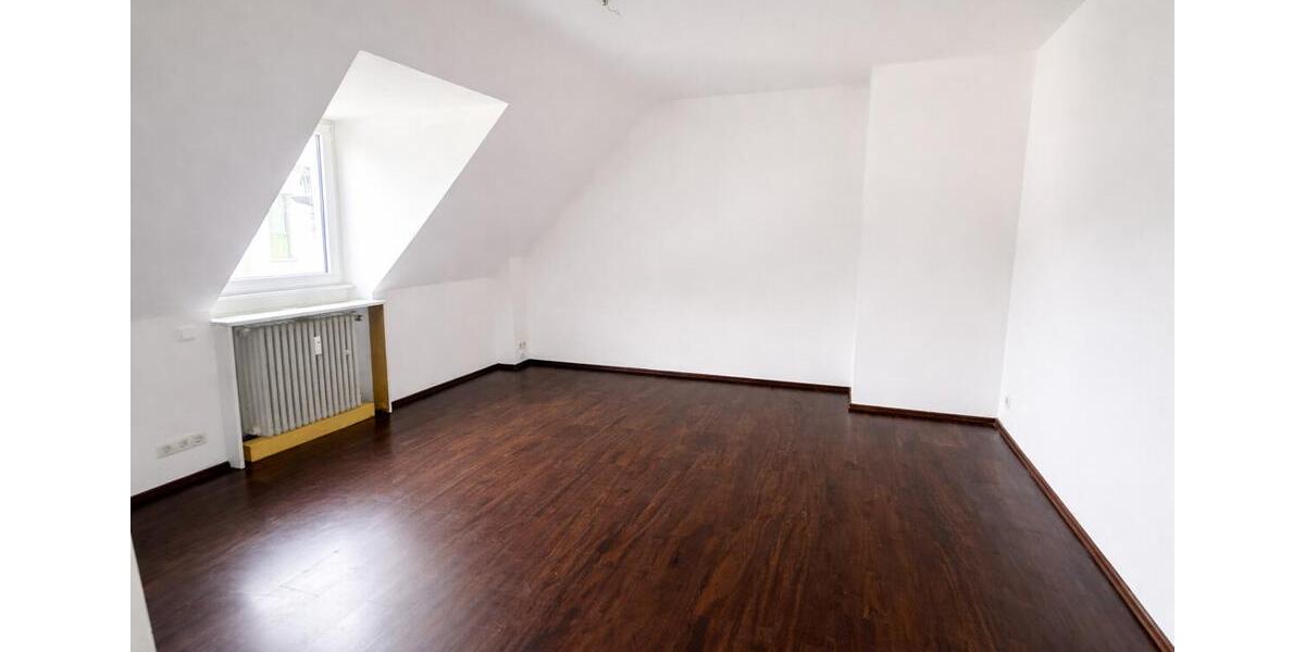 Dachgeschoßwohnung Trier - 3 Zimmer, 87 m&sup2;, 980&euro; | Angebot:26126958