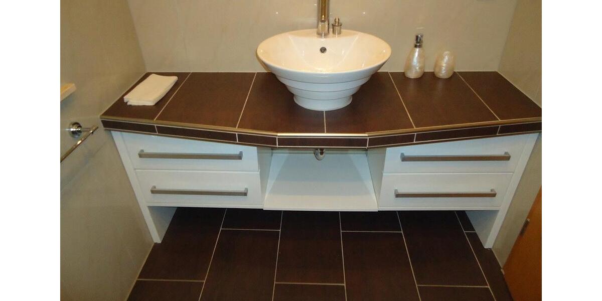 Dachgeschoßwohnung Langenfeld (Rheinland) - 2 Zimmer, 50 m&sup2;, 550&euro; | Angebot:26532481