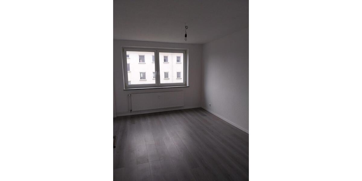 Etagenwohnung Ostrau - 3 Zimmer, 58 m&sup2;, 348&euro; | Angebot:23553314