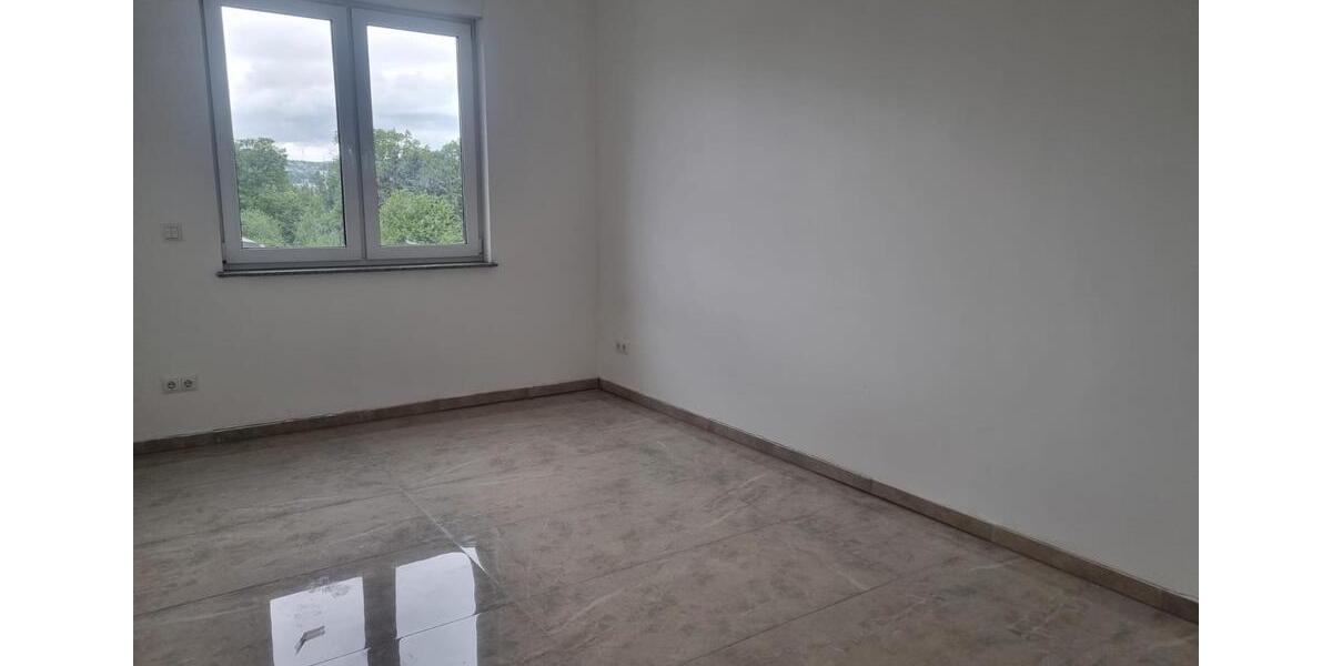 Etagenwohnung Wetzlar Altenberger Straße - 3 Zimmer, 105 m&sup2;, 1.100&euro; | Angebot:26494172