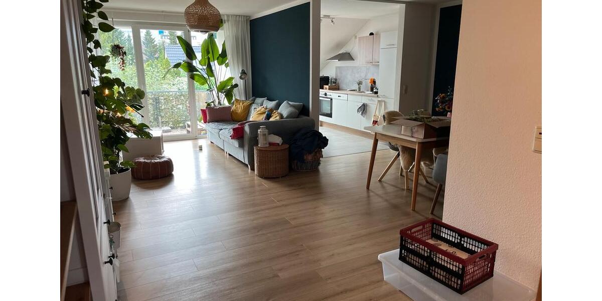 Etagenwohnung Celle - 4 Zimmer, 91 m&sup2;, 790&euro; | Angebot:26490724