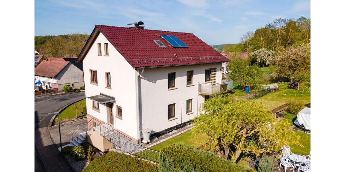 Erdgeschoßwohnung Ringgau - 3 Zimmer, 83 m&sup2;, 700&euro; | Angebot:23871356