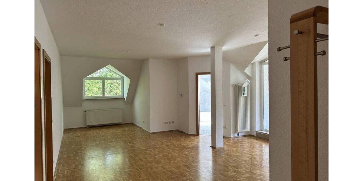 Etagenwohnung Kassel Bad Wilhelmshöhe - 3 Zimmer, 106 m&sup2;, 1.100&euro; | Angebot:26825326