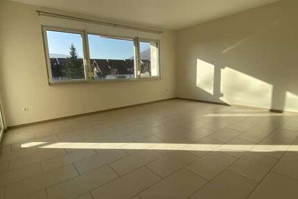 Wohnung Kleinheubach - 3 Zimmer, 76 m&sup2;, 835&euro; | Angebot:25180947