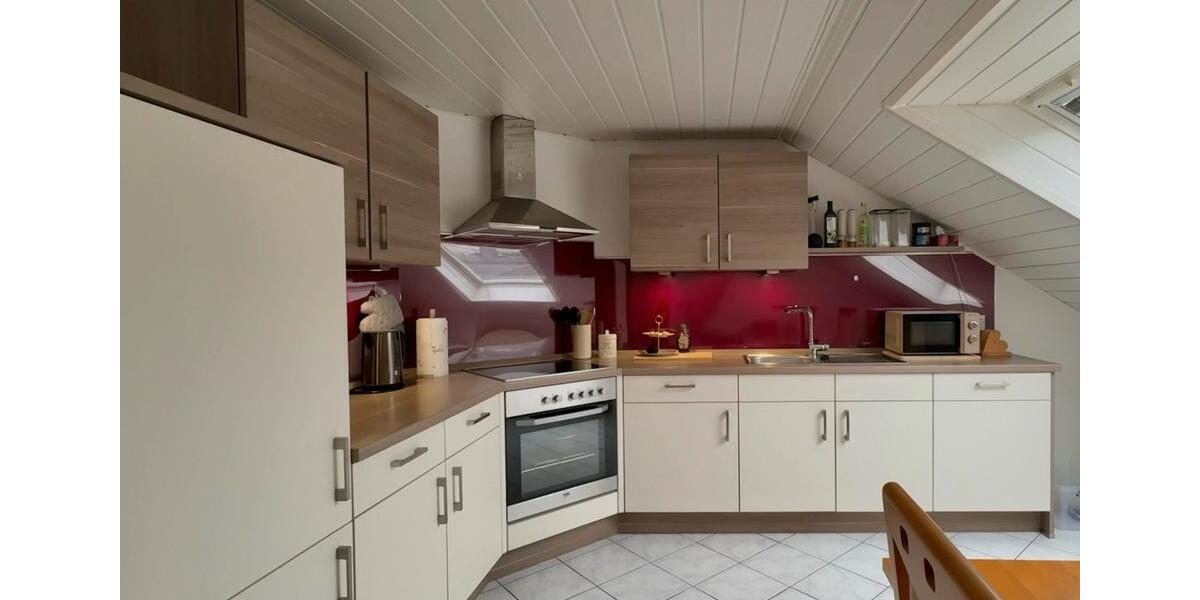 Dachgeschoßwohnung Steinwiesen - 3 Zimmer, 85 m&sup2;, 720&euro; | Angebot:24829119