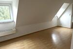 Dachgeschoßwohnung Halver - 2.5 Zimmer, 52 m&sup2;, 350&euro; | Angebot:24535476